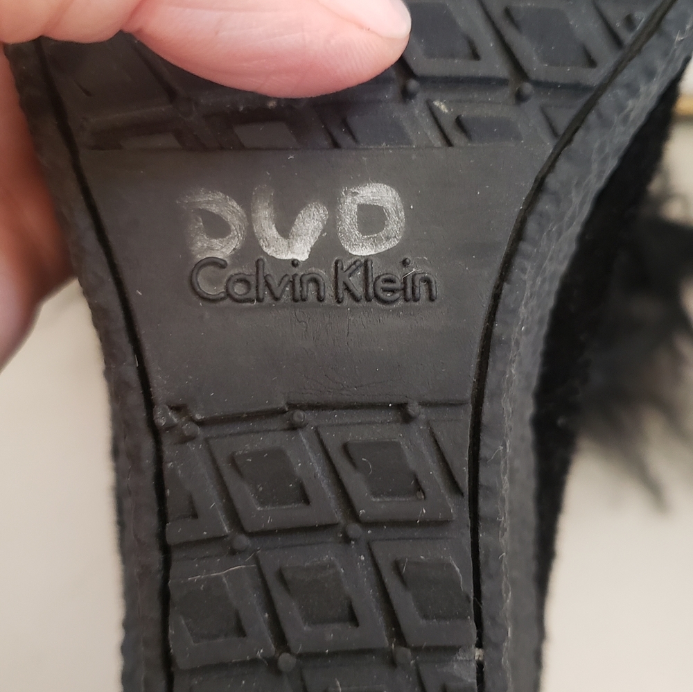 NWOT Calvin Klein Black Suede/Pony Hair Boots 8 - Picture 8 of 8
